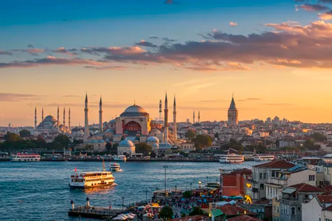 Arts Hotel Taksim Travel Package in Turkey