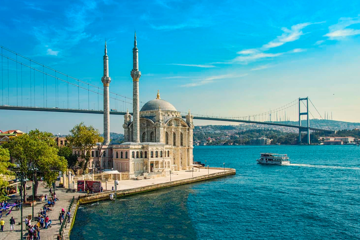 Titanic City Hotel Taksim - Gallery Image 2