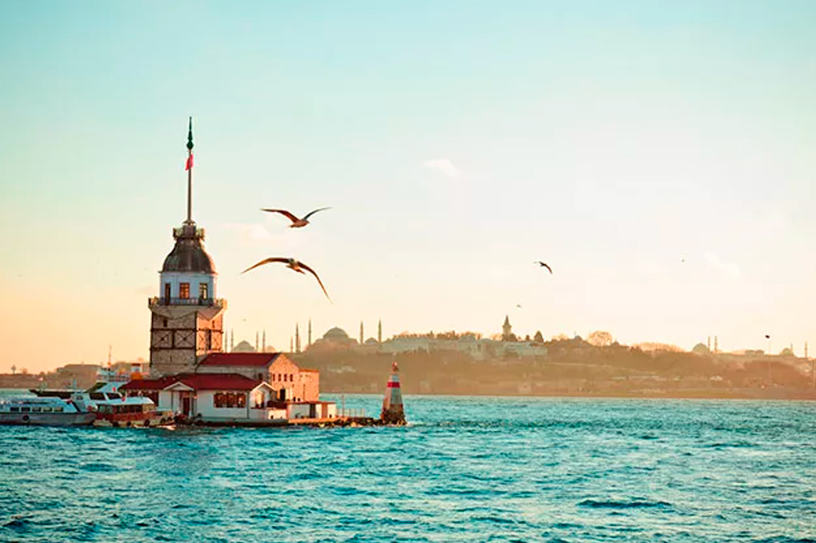 Titanic City Hotel Taksim - Gallery Image 3